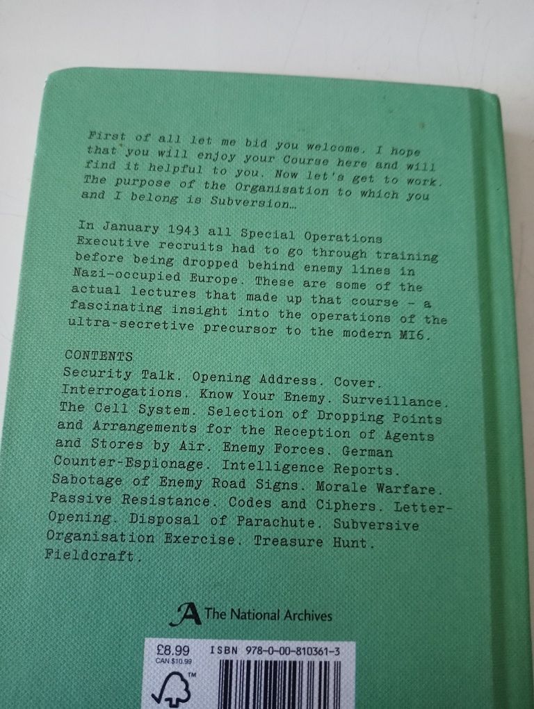 Special Operations Executive. SOE Manual: How to be an Agent in Occupi