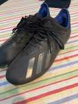Chuteiras adidas Predator tamanho 40