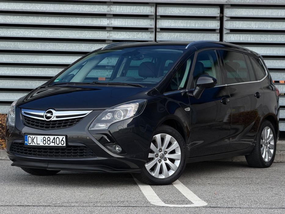 Opel Zafira Benzyna 140 koni Bagażnik Rowerowy 2014r Super Stan Bezwypadkowa