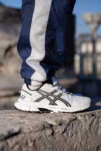 Asics Gel Kahana 8 White Black 36 - 46