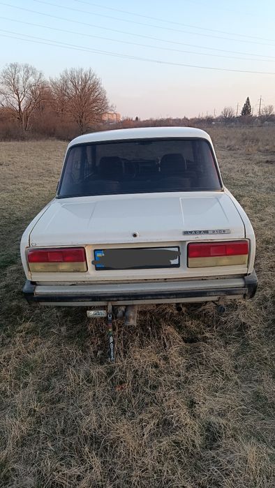 Продам Жигули  21053
