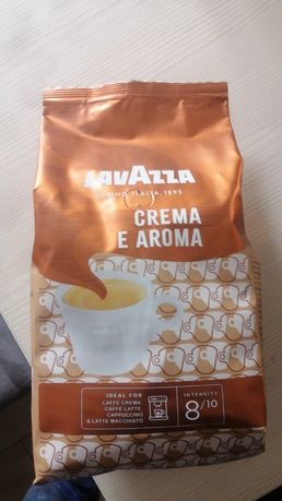 Кофе в зернах Лаваца Lavazza Crema e Aroma (Лаваза) 1кг