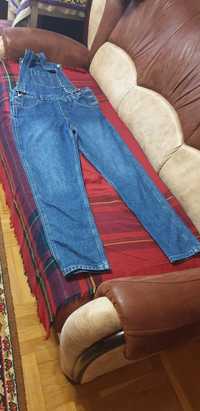 Продам новий джинсовый  комбинезон  розмір 32