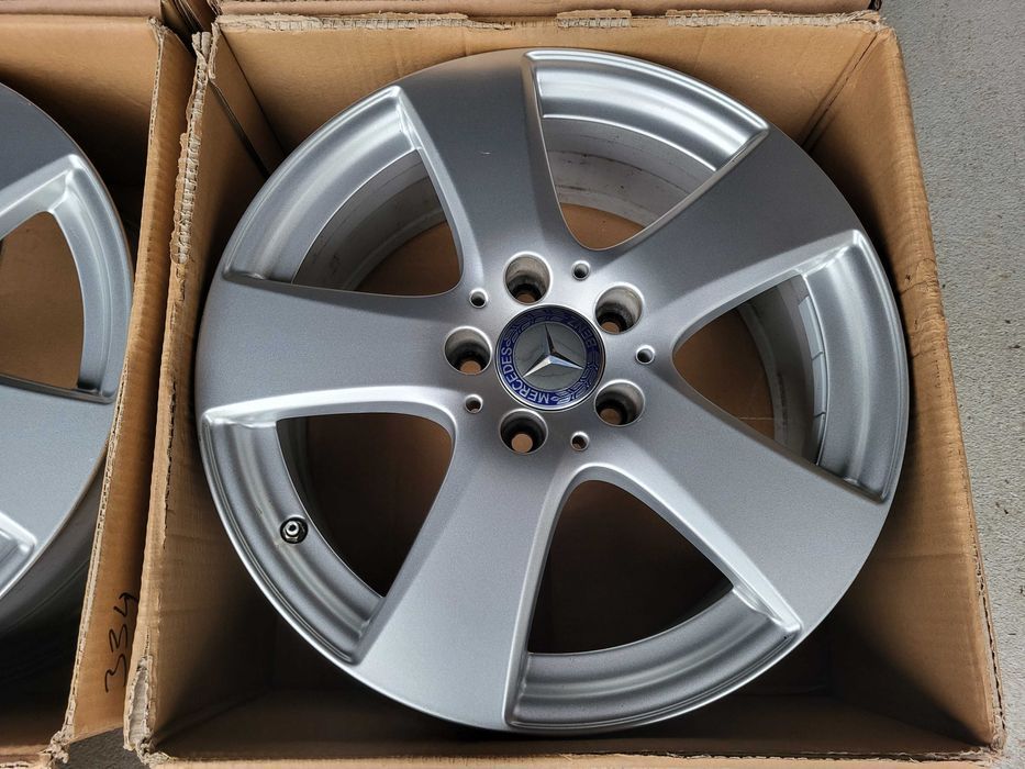 [487] Felgi aluminiowe Oryginał MERCEDES 17 Cali 5x112 ET48,5 Czujniki