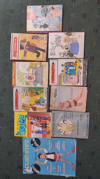 Lote 34 Livros de Humor BD e Cartoons
