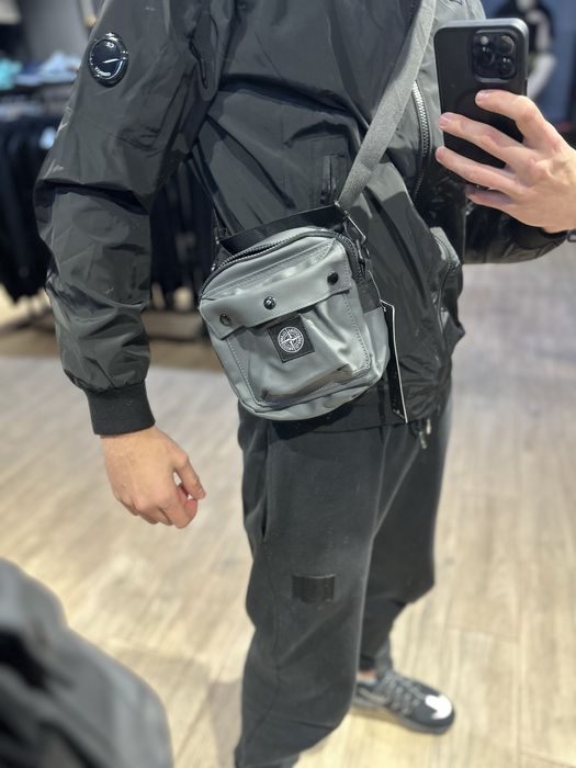 Сумка stone island.