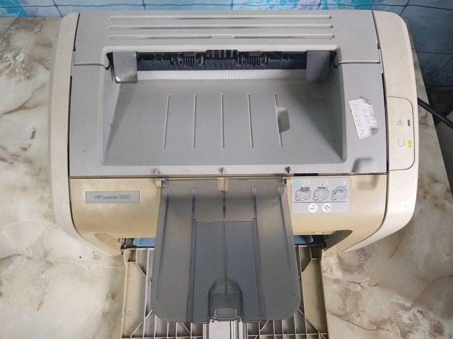 Лазерний принтер HP LaserJET 1020