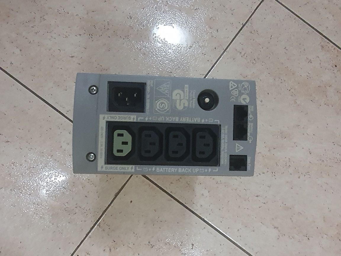 UPS marca APC sem bateria