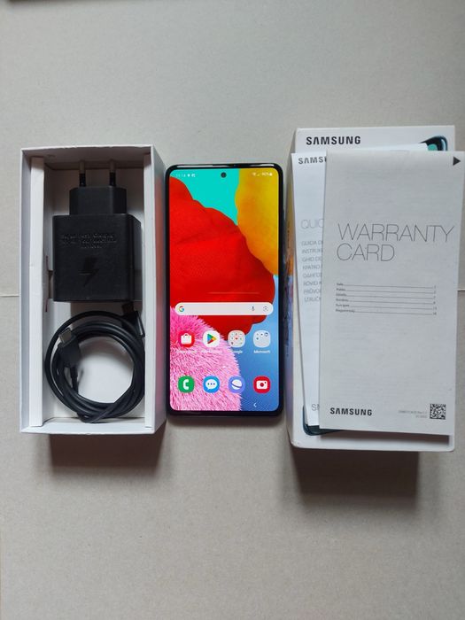 Телефон Samsung A51 6/128gb _ Стан майже нового_ Швидка зарядка 45w