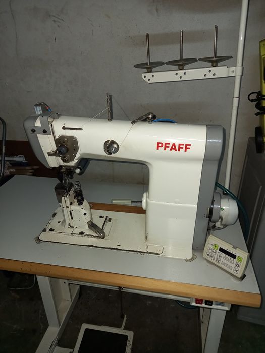 Máquina costura calçado