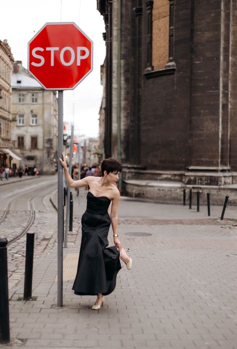 Експрес фотосесія вуличками Львова індивідуальна зйомка, портрет