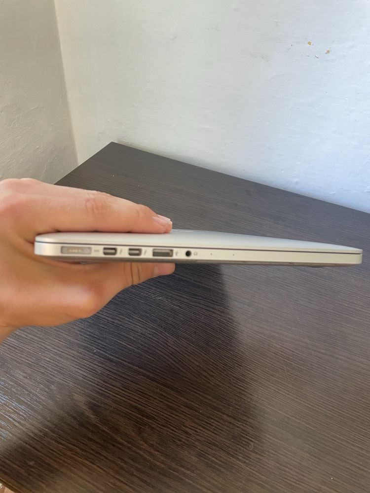 Macbook pro 13 2013 256 GB