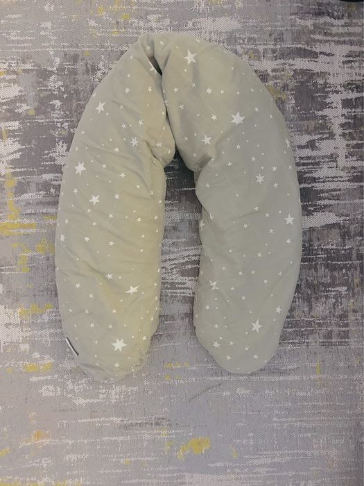 Almofada de amamentação e gravidez Medela