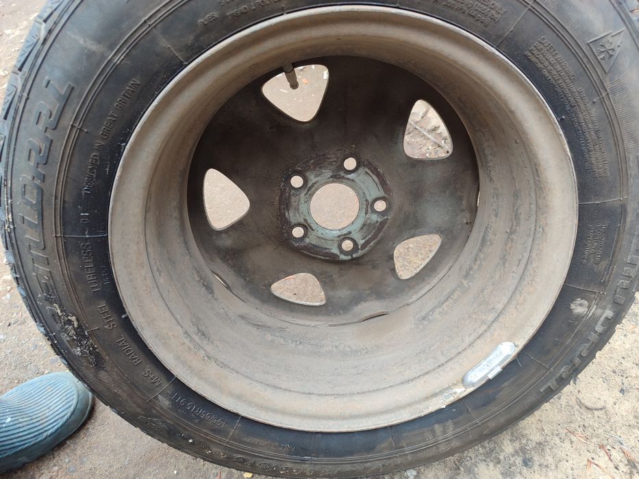 Продам колесо Волга