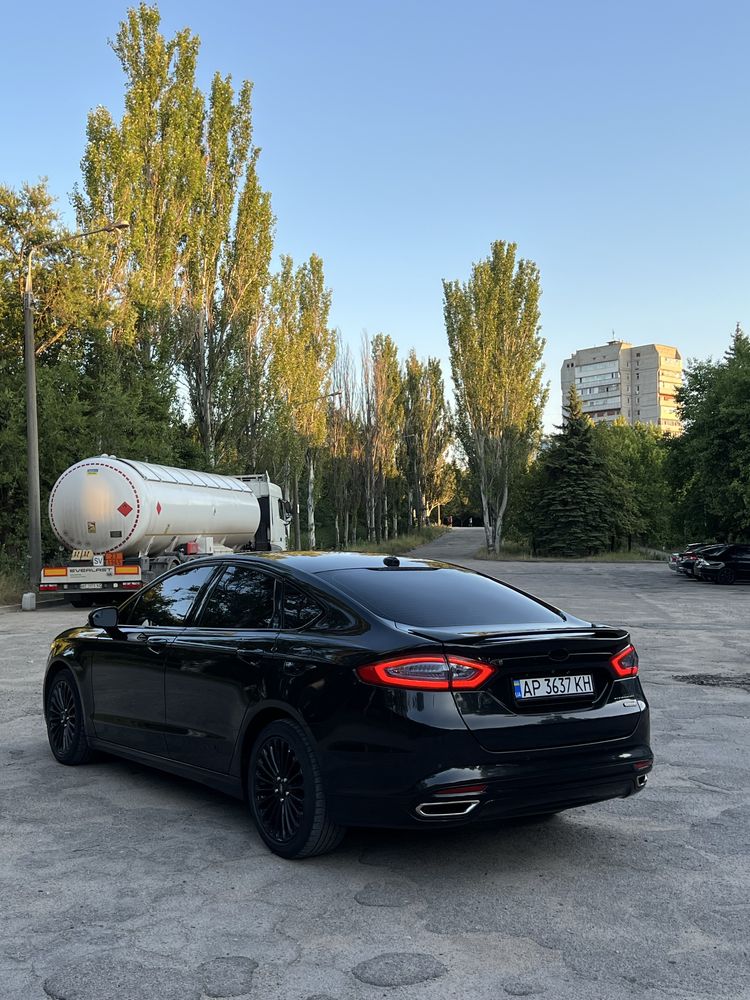 Ford Fusion TITANIUM 2013г