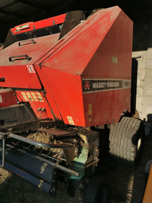 Prasa presa Massey Ferguson166v to samo co Gallignani,Fendt,Kverneland