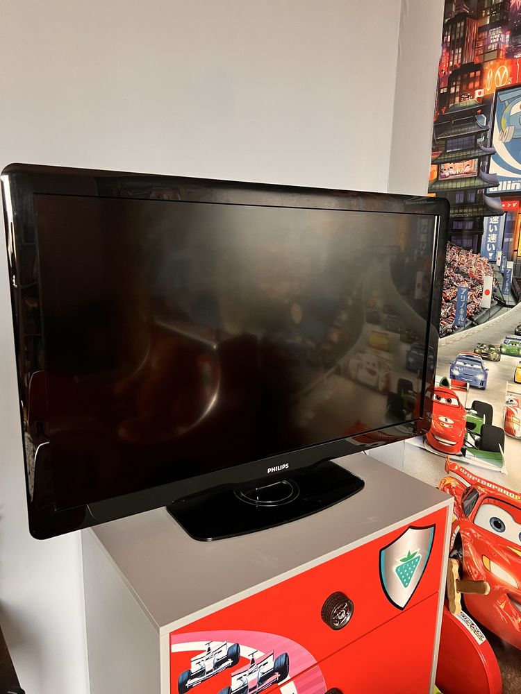 Телевізор Philips  модель 42PFL3506H/12