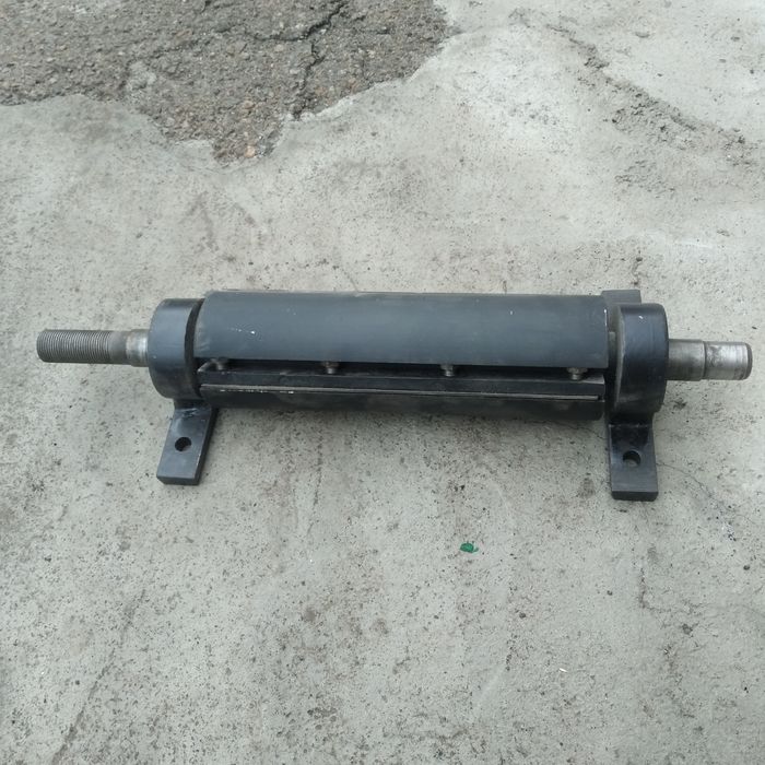 Продам вал стругальный.