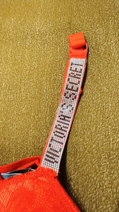 Stanik Victoria’s Secret