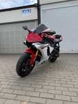 Yamaha R1 rn32 15r