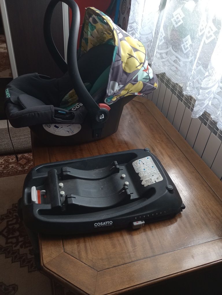 Nosidełko fotelik z bazą ISOFIX
