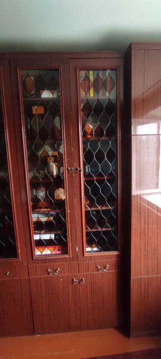 Продам шафу (можливий торг)