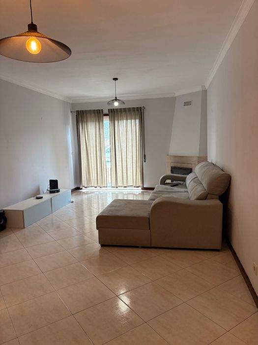 Arrendo T2+1 em Vilarinho - Macieira da Maia