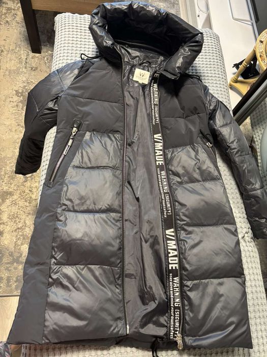 Продам зимову куртку жіночу