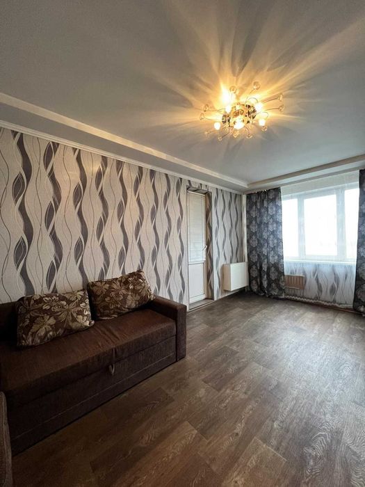 Пропонуємо до продажу двокімнатну квартиру в районі кінотеатру Мир