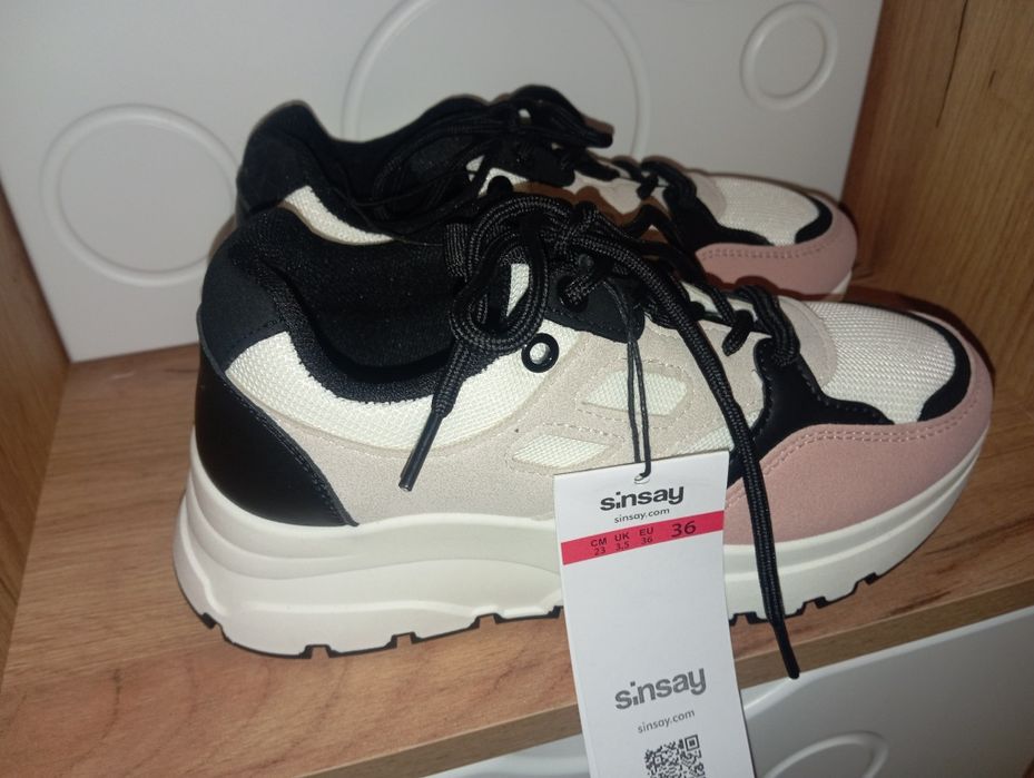 Кросівки жіночі нові Sinsay