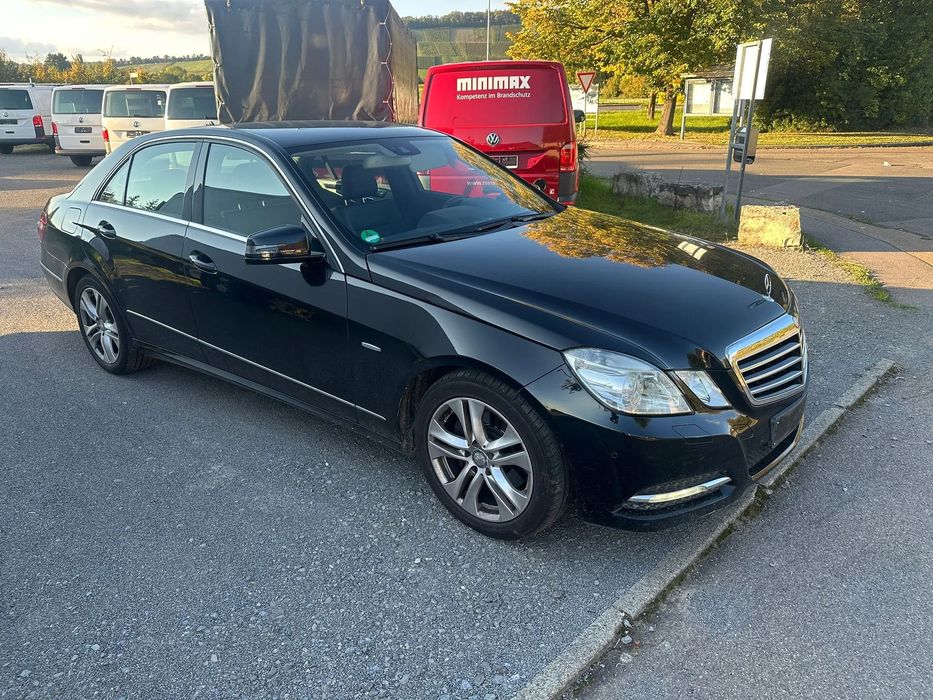 Mercedes-Benz Klasa E W212 2010 1.8 CGI 204 KM Turbo Benzyna Automat Skóra Xenon AVANTGARDE