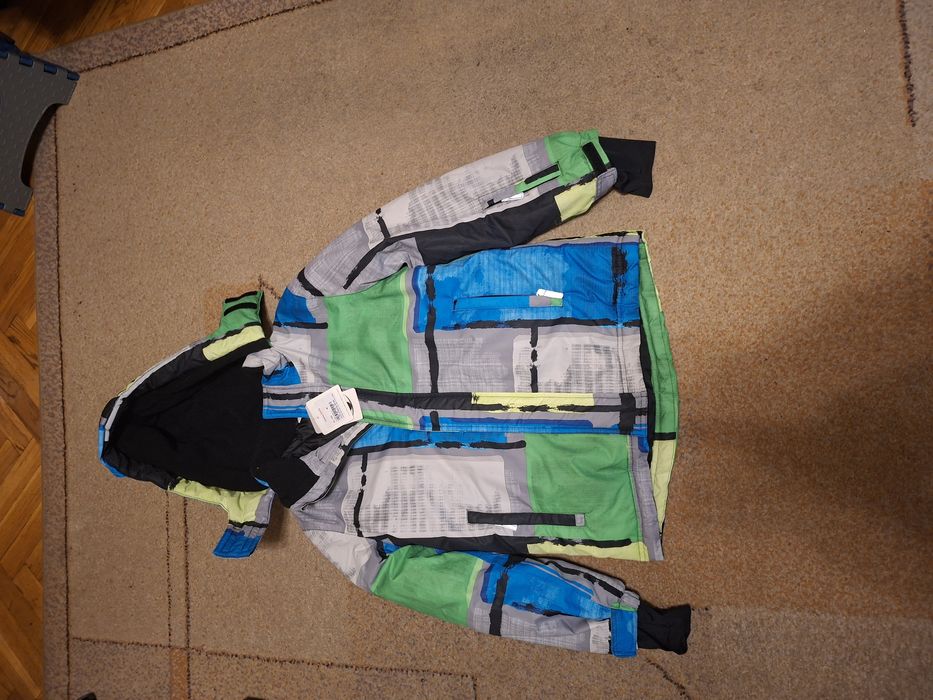 Курточка зимняя подростковая. Unisex.