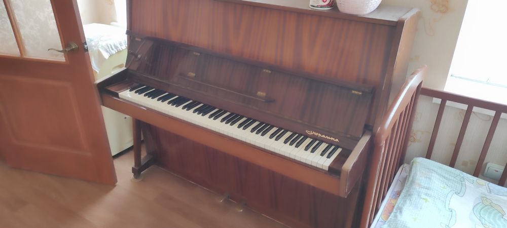 Продам фортепиано "Украина" 500грн.