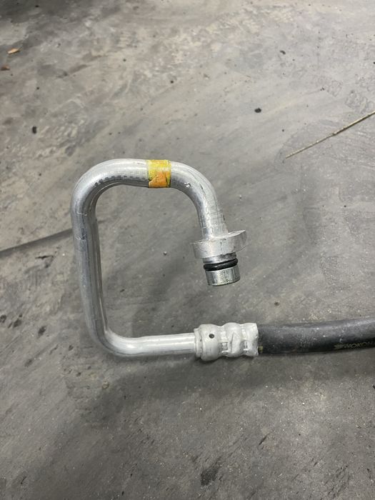 Трубка кондиціонера Nissan Rogue T33 2021р