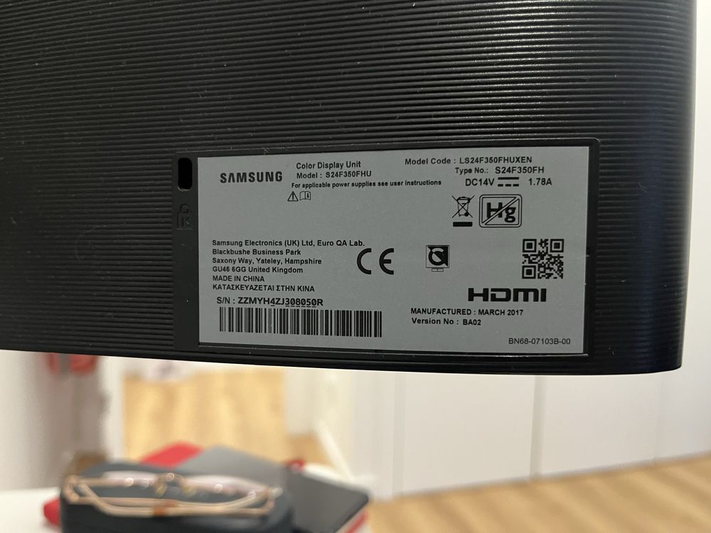 Monitor Samsung 24” com suporte