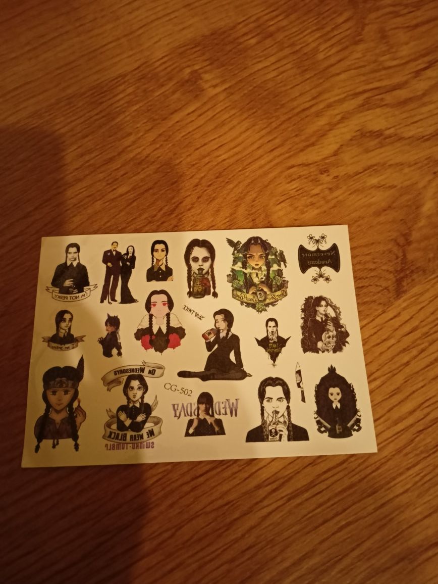 18 sztuk, naklejki, tatuaże Wednesday Adams