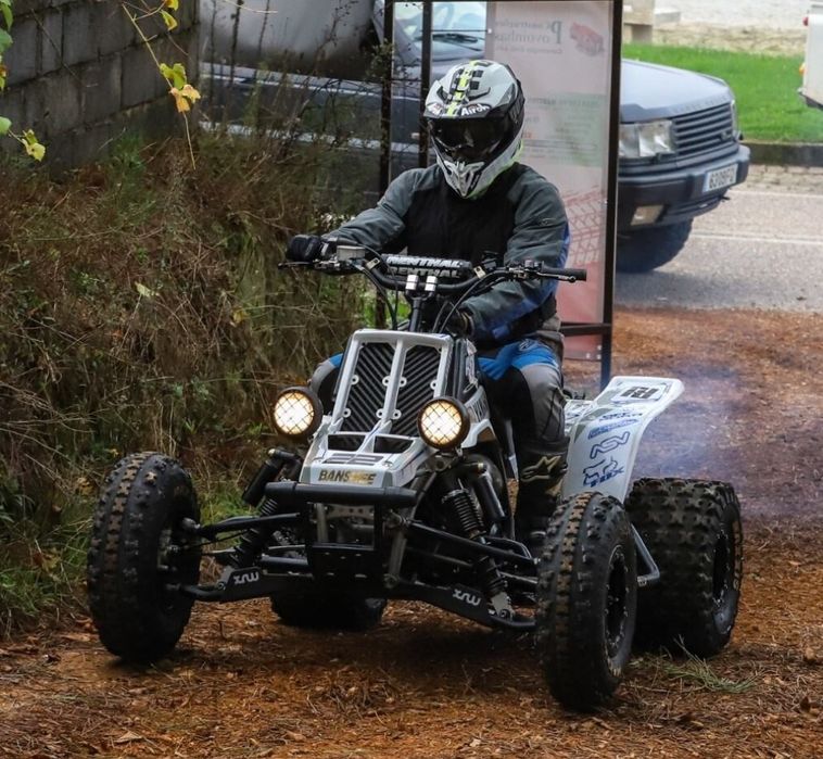 Yamaha Banshee 350 (troco gs1250)