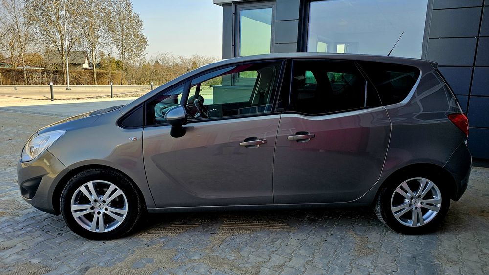Opel Meriva 1.4 TURBO Benzyna * Piękna * Mały przebieg *