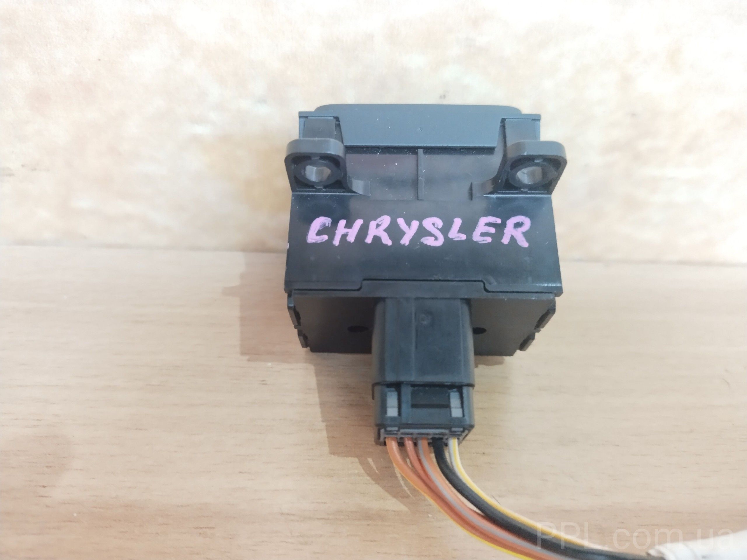 Chrysler Town Country 11- регулятор яркости панели приборов 04602892AC