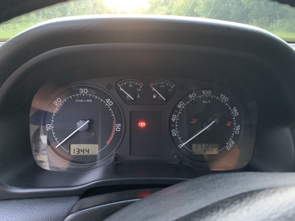 Продам шкоду октавію тур 1.9 дизель