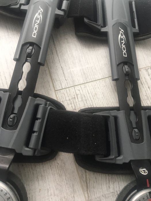 innowac.lekka orteza pooper. DONJOY X-ACT Rom KNEE (ZEGAR)