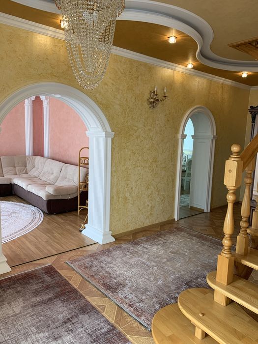 Будинок в буковинській Конча-Заспі