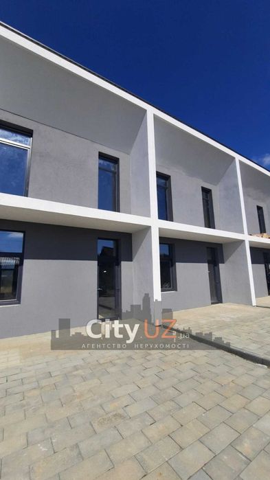 Продаються таунхауси на етапі будівництва