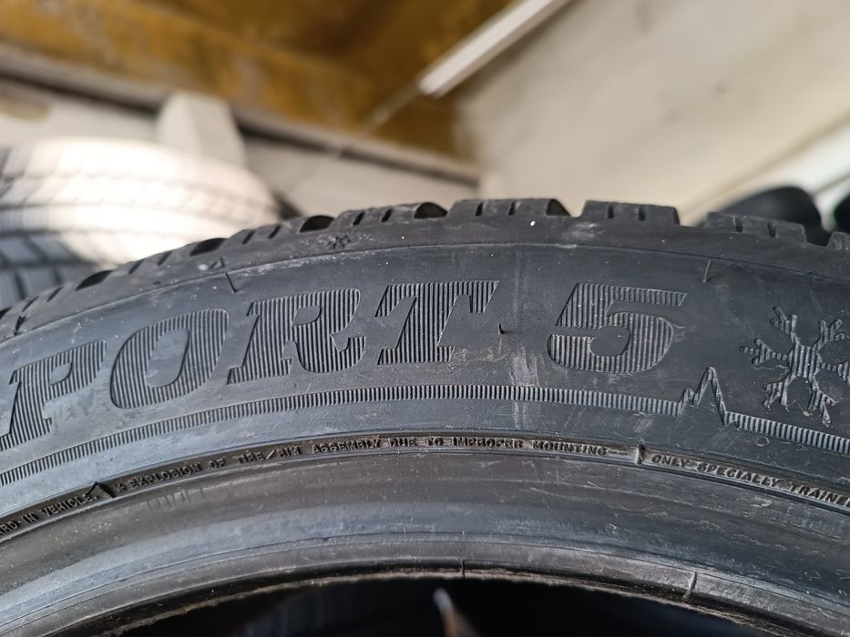 Автошини 235x45r18 Dunlop winter sport 5 нова 2025року не їздила