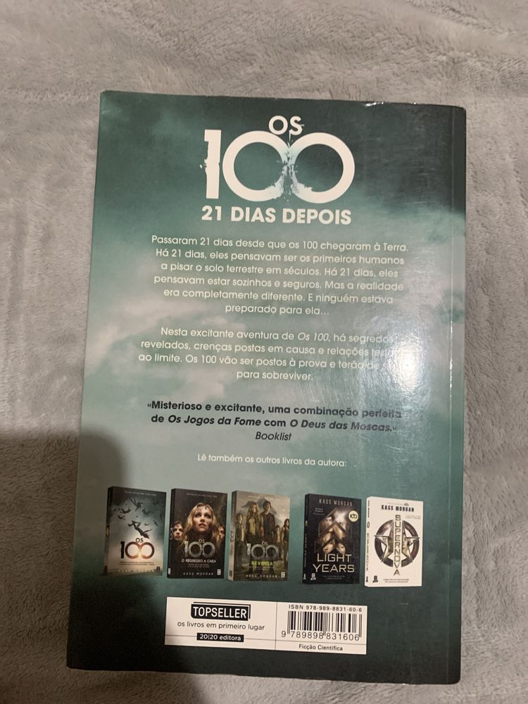 Livro Os 100, 21 dias depois, de Kass Morgan quarta edição