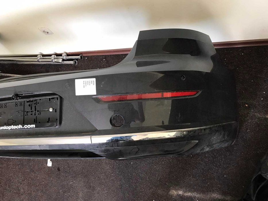 Задний бампер комплектный Цвет LI7F Volkswagen Arteon