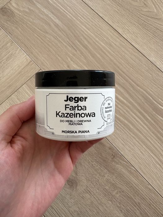 Nowa farba kazeinowa