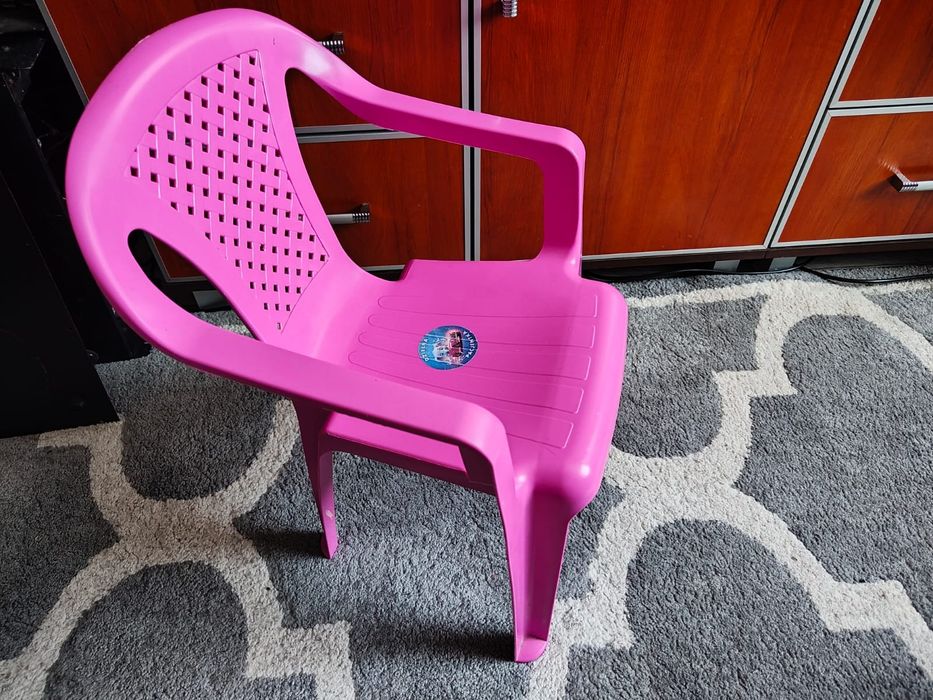 Zamienię stoliczek i krzesełko