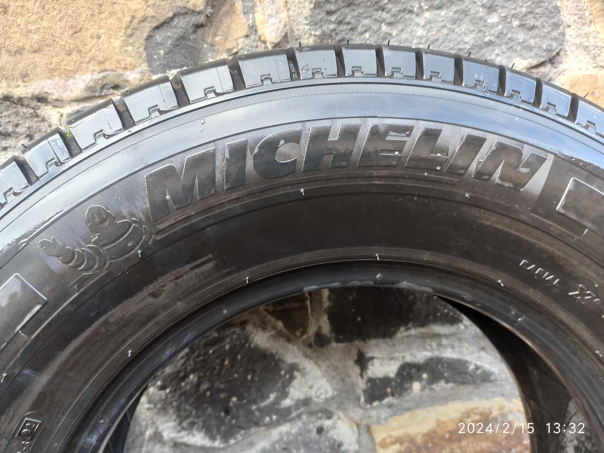 Michelin agilis 225/75/16C 2шт.