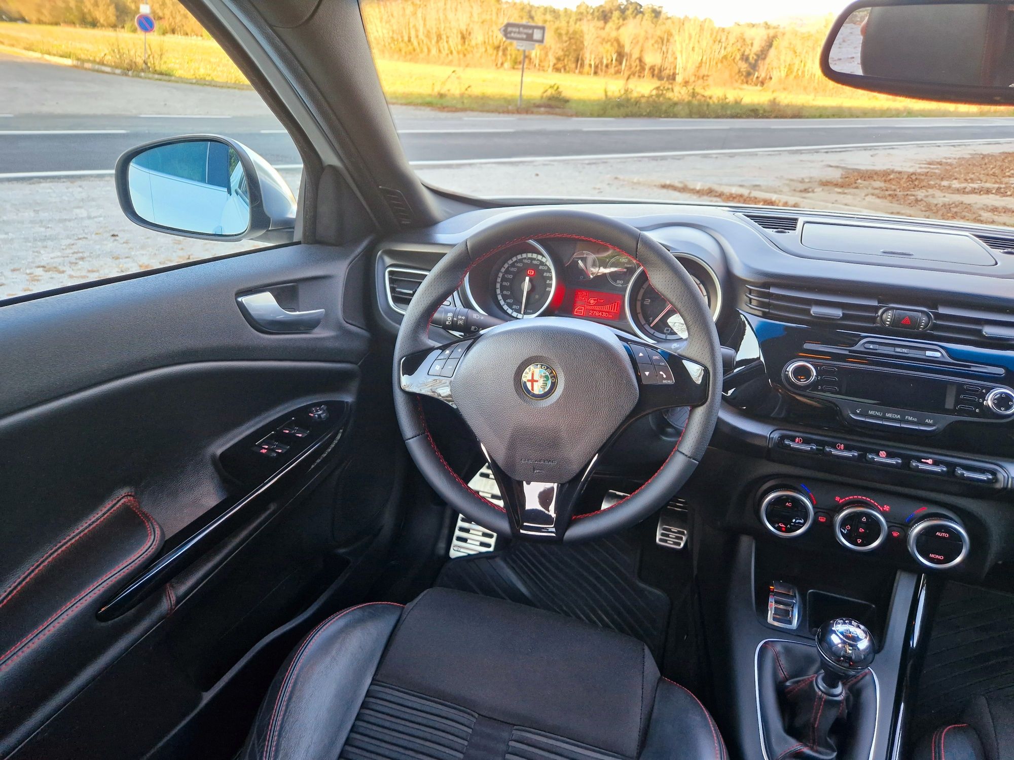 Alpha Romeo Guilieta 1.6 JTD Full Extra Ano 2012s